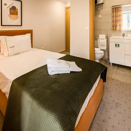 Comtesse Lisbonne By Homing Guest house