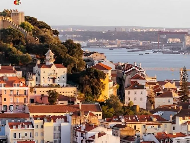 Comtesse Lisbonne By Homing Gæstehus 3*